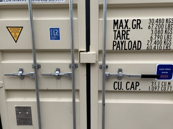 Used 20ft Shipping Container - Image 10