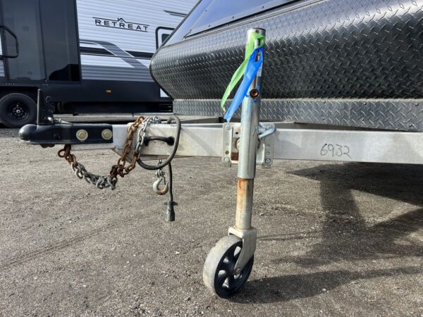2021 Mission Trailers 101×12 Aluminum 2-Place Crossover/Hybrid w/Blackout PKG - Image 9